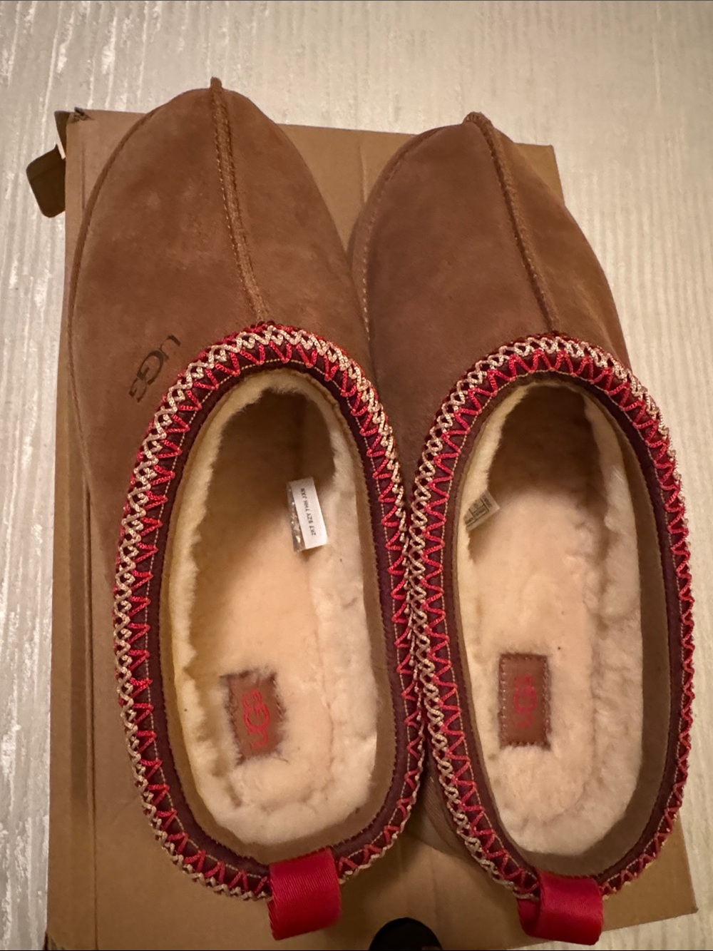 Ugg Tazz II Women’s Size 12